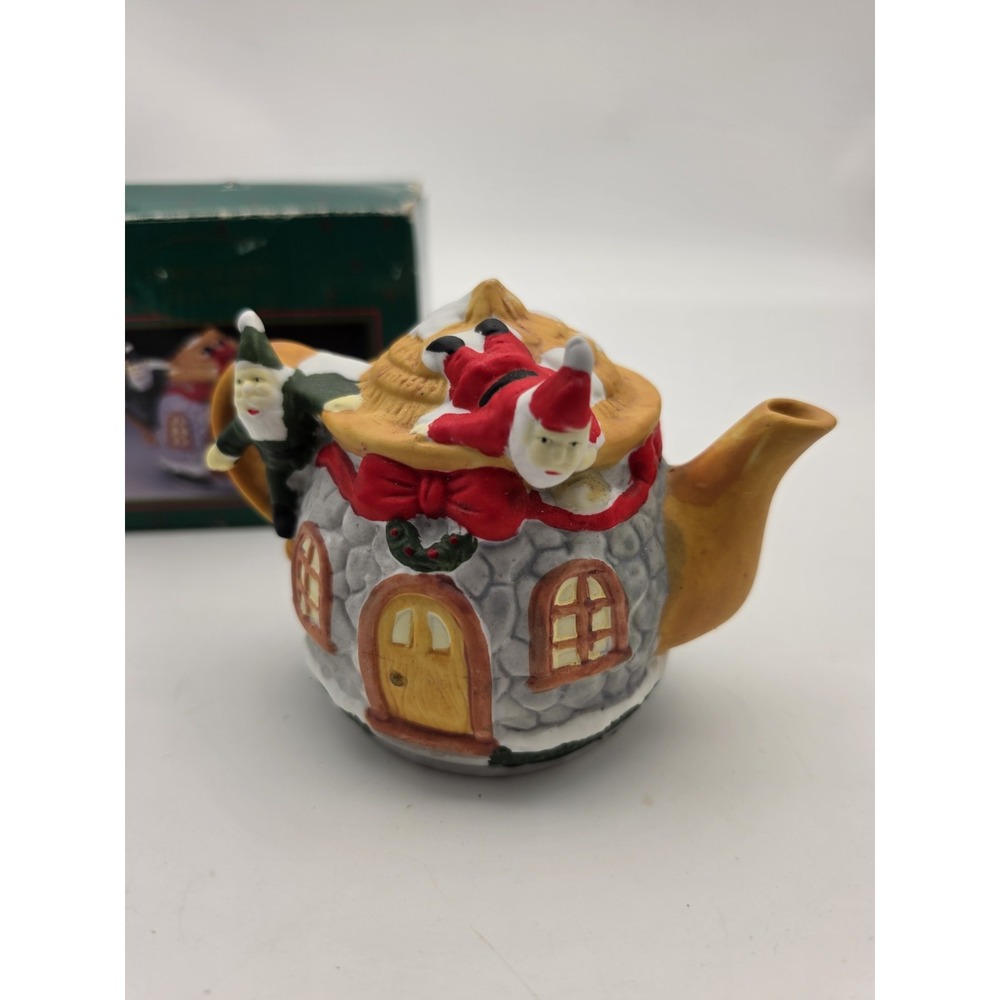 Vtg Tea Pot House 6"